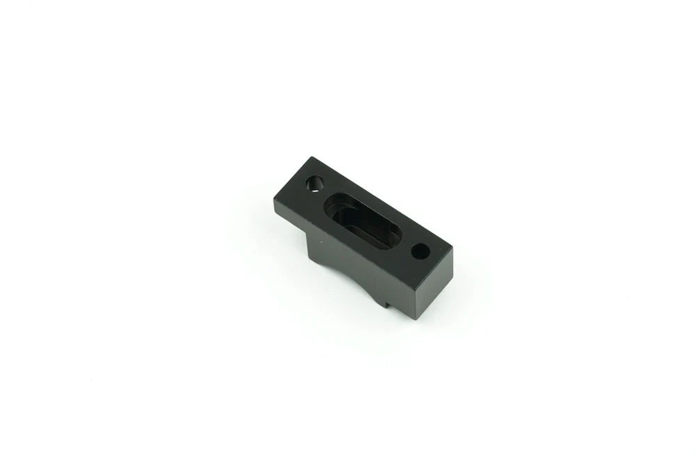 200040 SBX4-E Aluminum 7075 Center Shaft Adapter