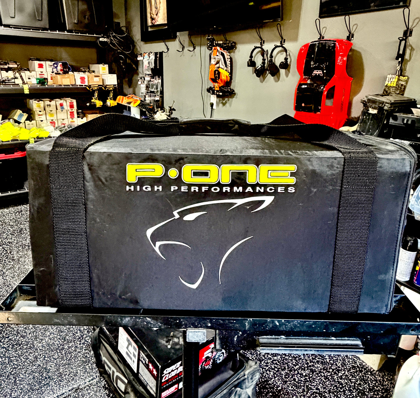 PBAG01 | P-One 1:8 scale two drawer gear bag